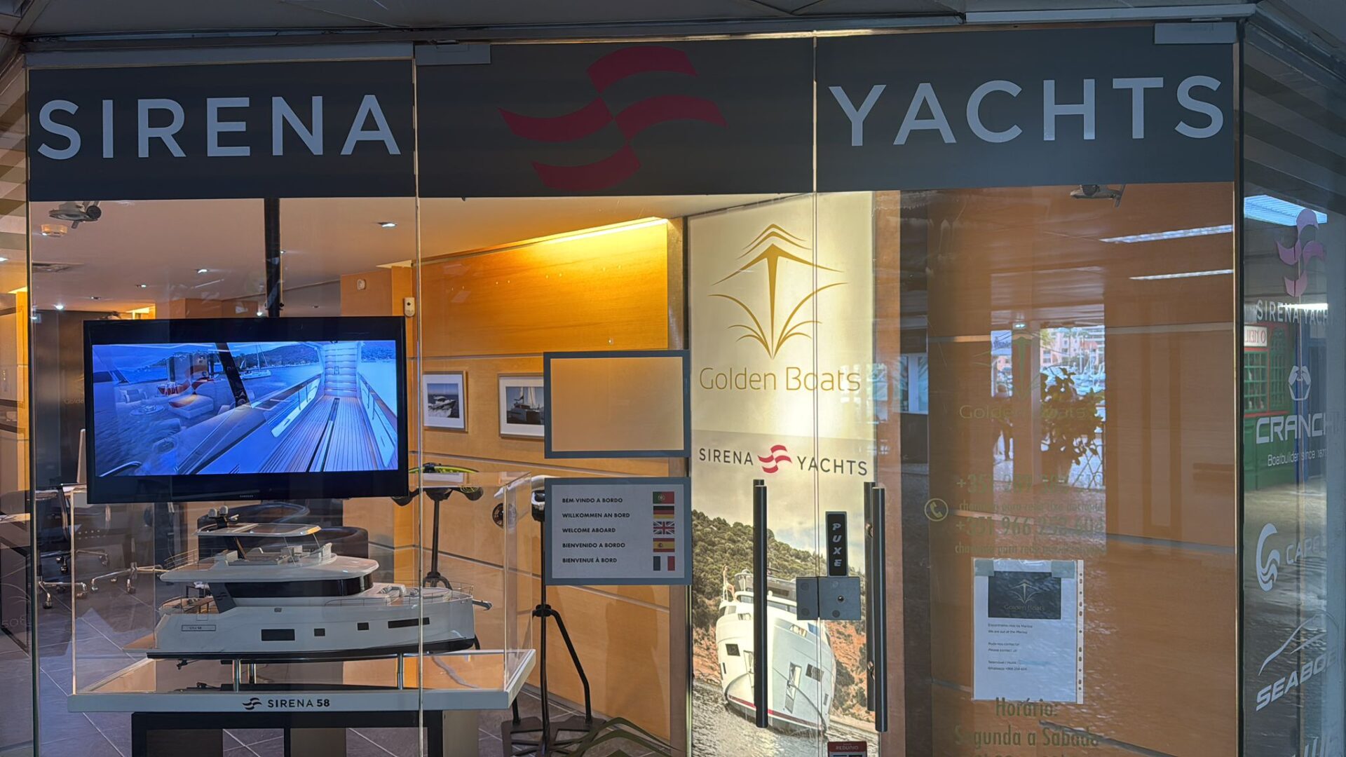 goldenboats-office-1